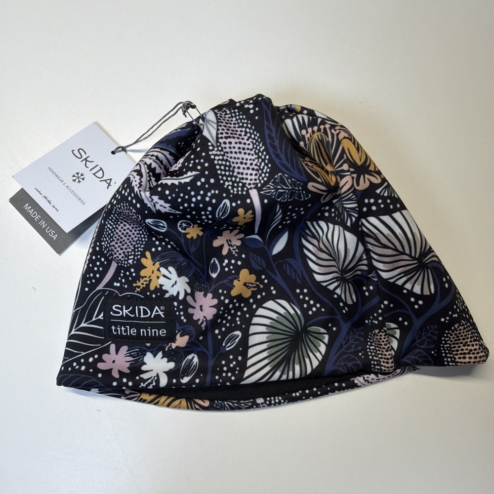 NWT‎ Title Nine Skida Adult S/M Alicante Ski Snow Hat Floral Blue Multicolored
